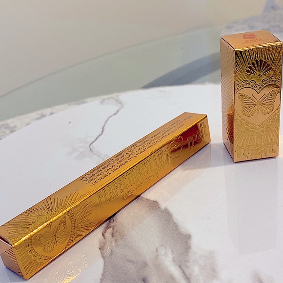 Melt Cosmetics Lip Set Besos Ultra-Matte Lipstick & Corazon Perfectionist Pencil - Picture 1 of 6